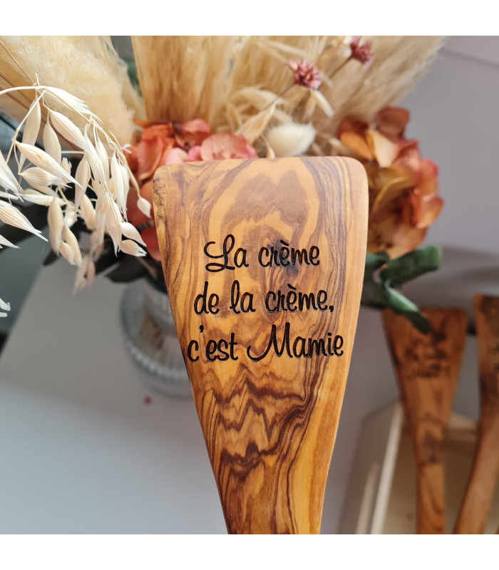Cuillère en bois d'olivier personnalisée