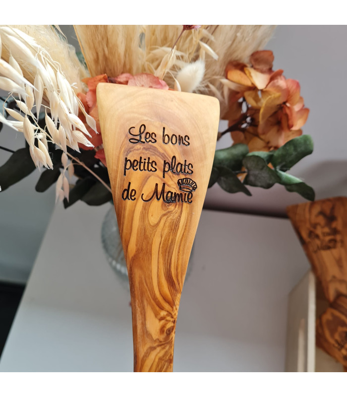 Cuillère en bois d'olivier personnalisée