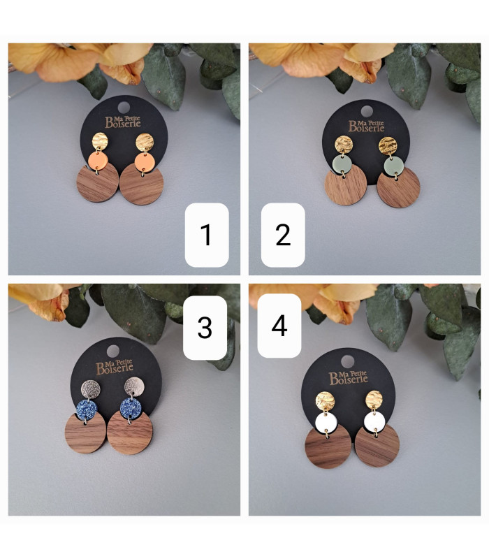 Boucles d'oreilles en bois et colorées