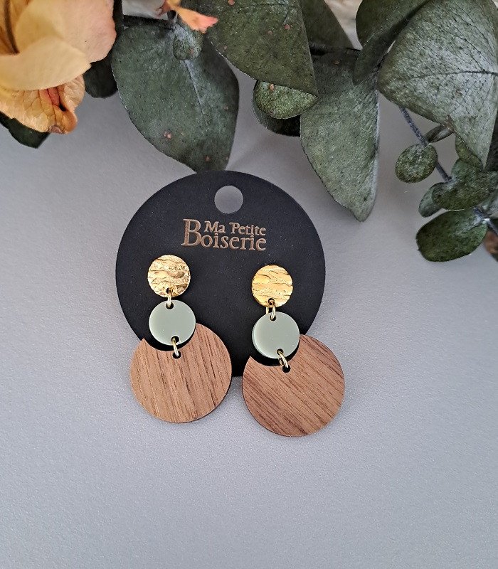 Boucles d'oreilles en bois et colorées