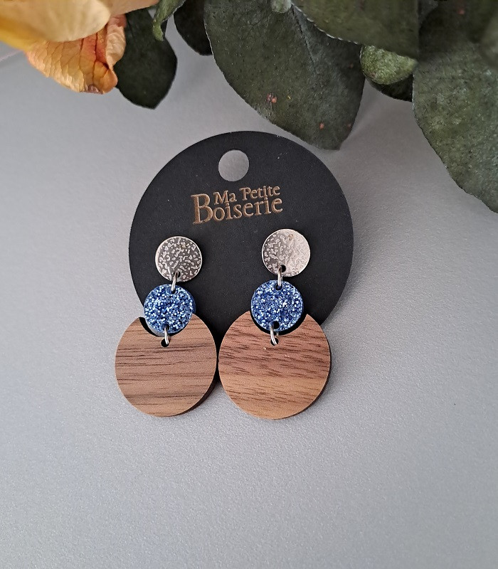 Boucles d'oreilles en bois et colorées