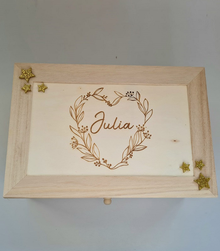 Boîte à bijoux en bois